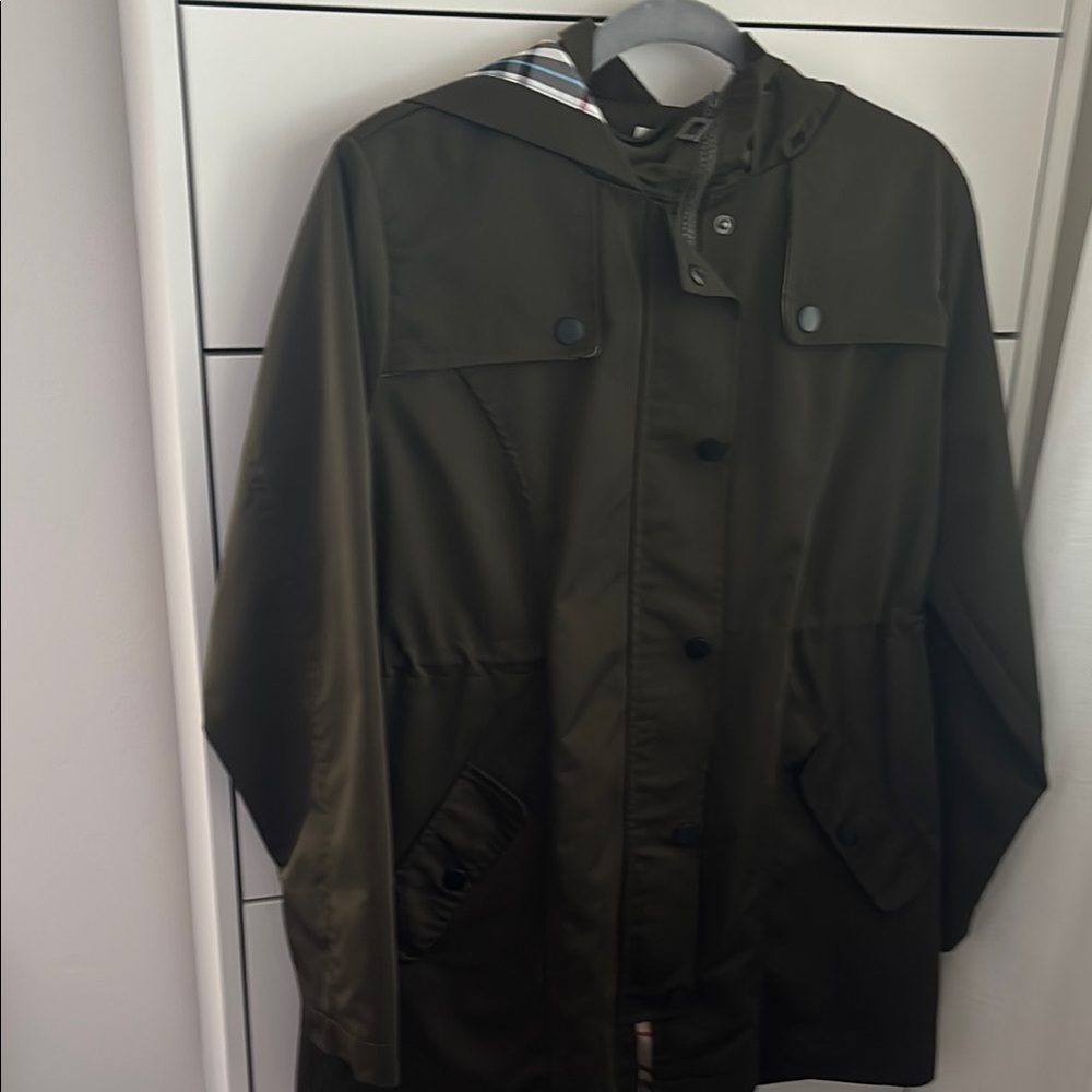 Women’s Olive Green Hooded Jacket